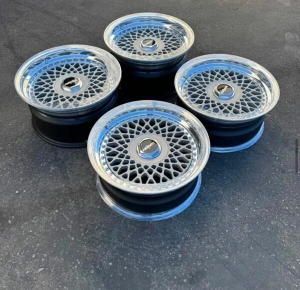 17" Rotiform LHR Forged 4 pièces