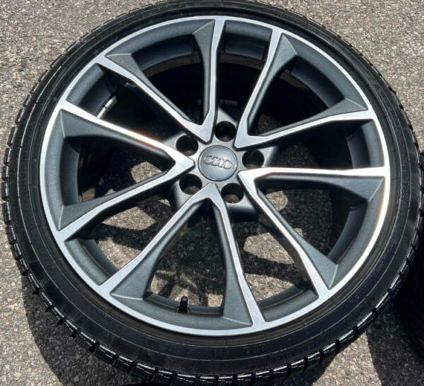 4 JANTES D'HIVER EN ALUMINIUM 19" ORIGINALES AUDI A4 S4 8W B9 8W0601025BF