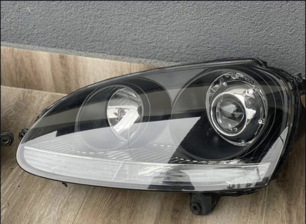 Phare Golf 5 MK5