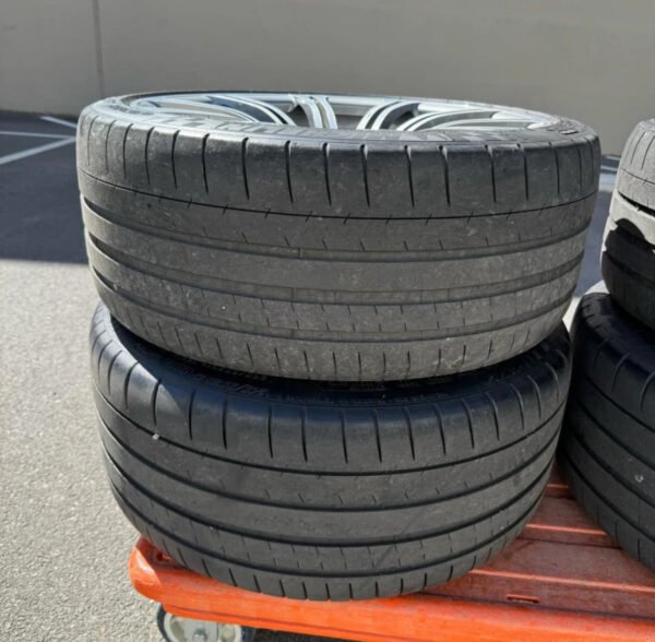 OEM 220M with Michelin PSS TPMS