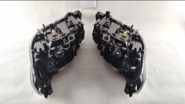 Phare Xénon CURVAL BMW E60/E61 LCI (LIFT)